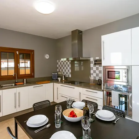 Sunset * كوستا تاغيسي